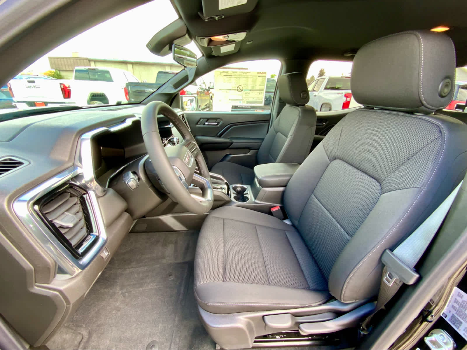 Thumbnail: 2026 GMC Canyon - 24