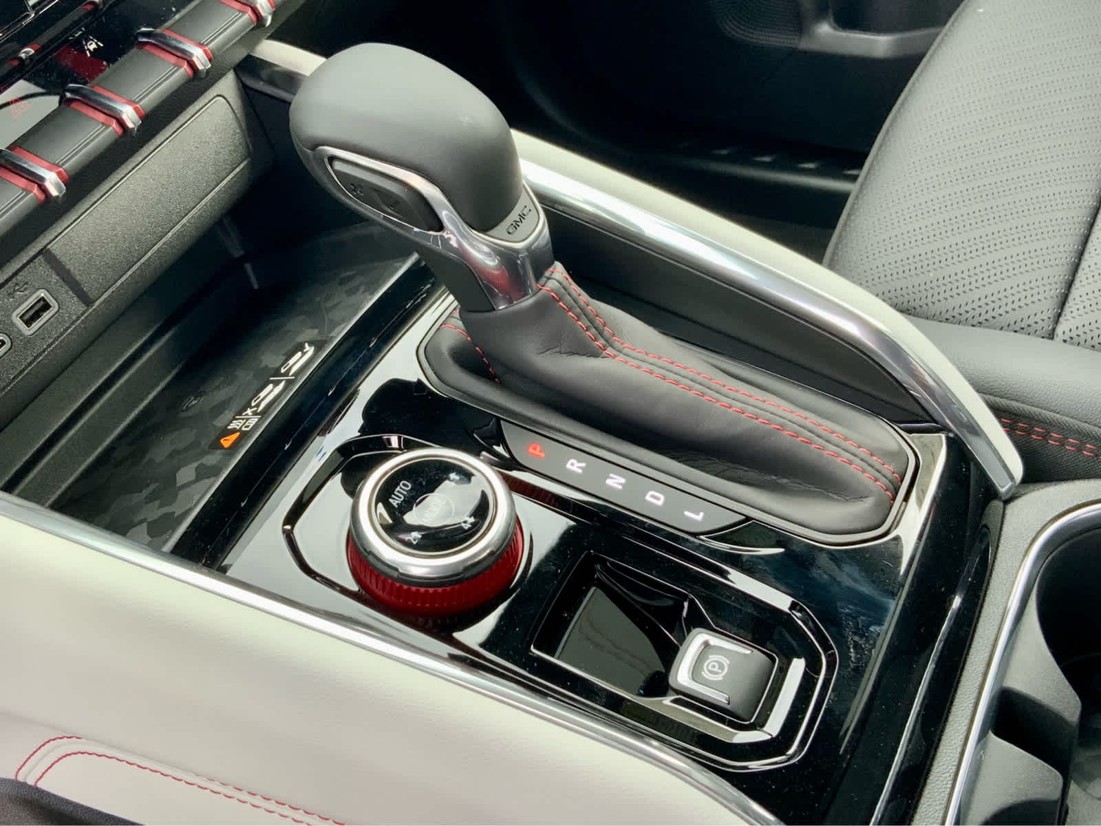 Thumbnail: 2026 GMC Canyon - 50