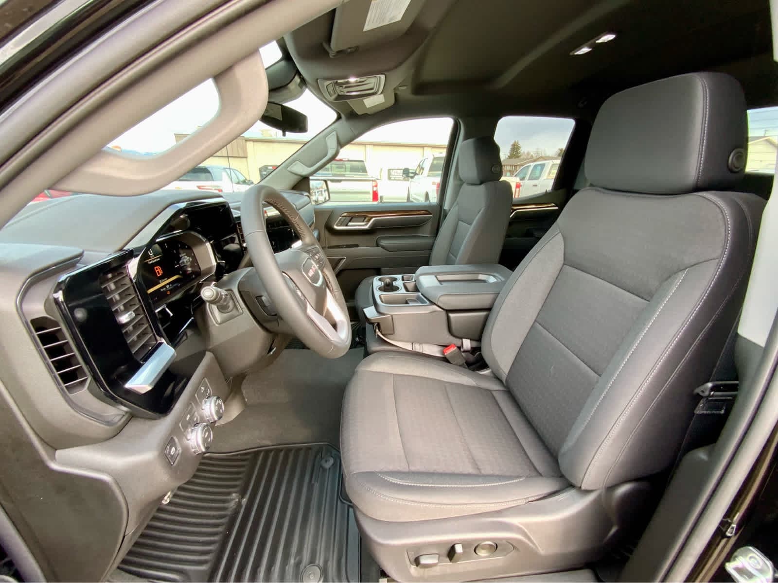 Thumbnail: 2026 GMC Sierra 1500 - 24