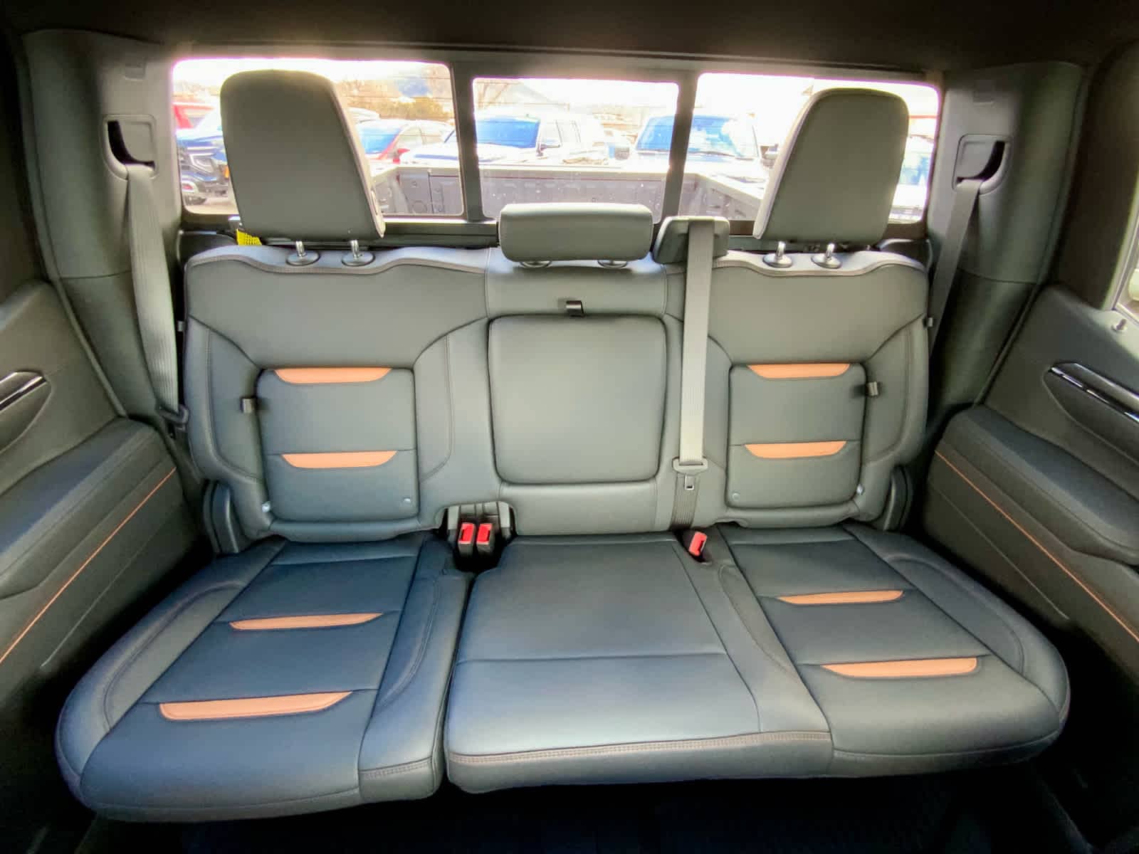 Thumbnail: 2026 GMC Sierra 1500 - 32