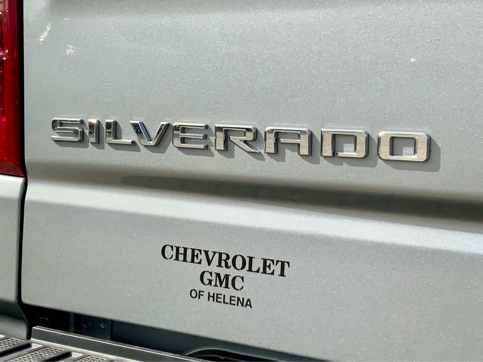 Thumbnail: 2026 Chevrolet Silverado 1500 - 21