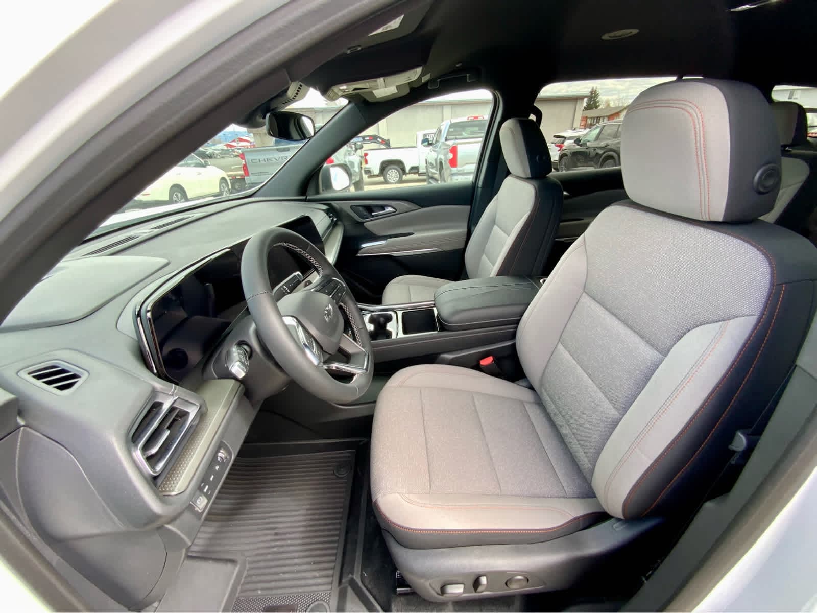 Thumbnail: 2026 Chevrolet Traverse - 22