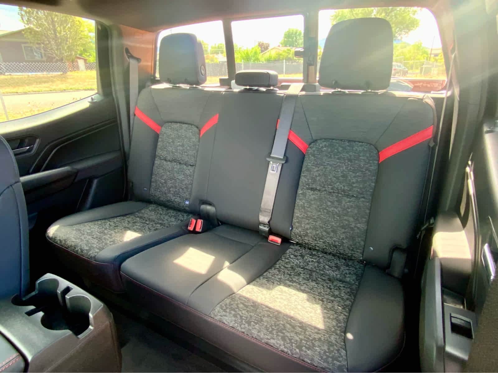 Thumbnail: 2026 Chevrolet Colorado - 30