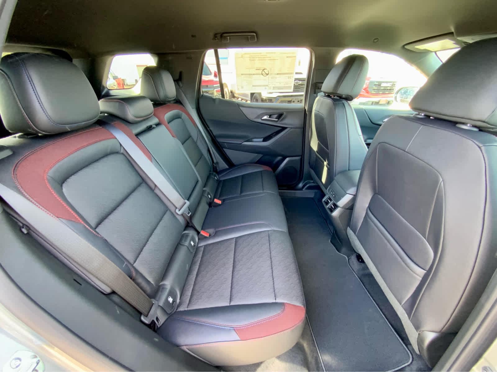 Thumbnail: 2026 Chevrolet Equinox - 28