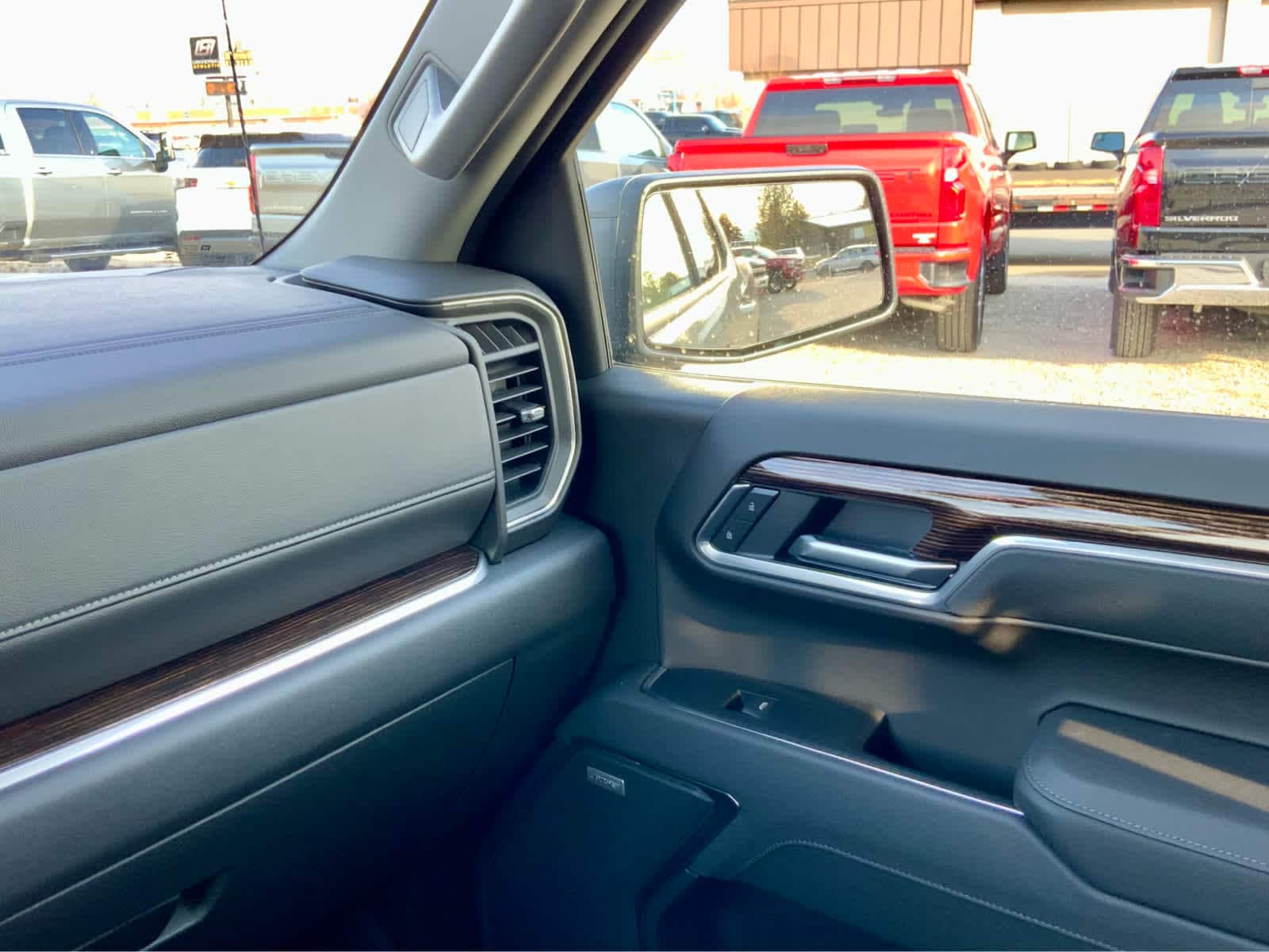 Thumbnail: 2026 GMC Sierra 1500 - 41