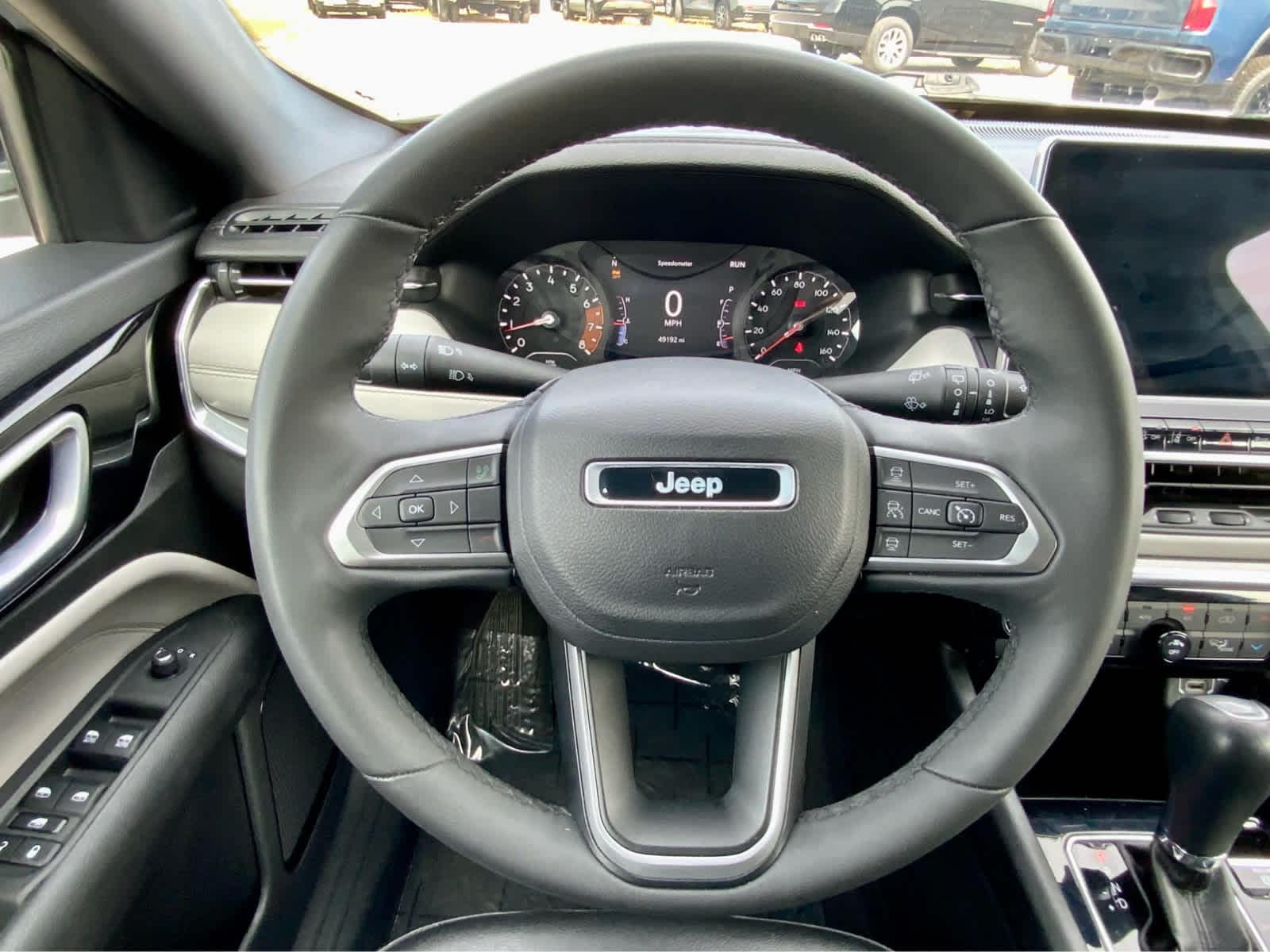 Thumbnail: 2023 Jeep Compass - 41