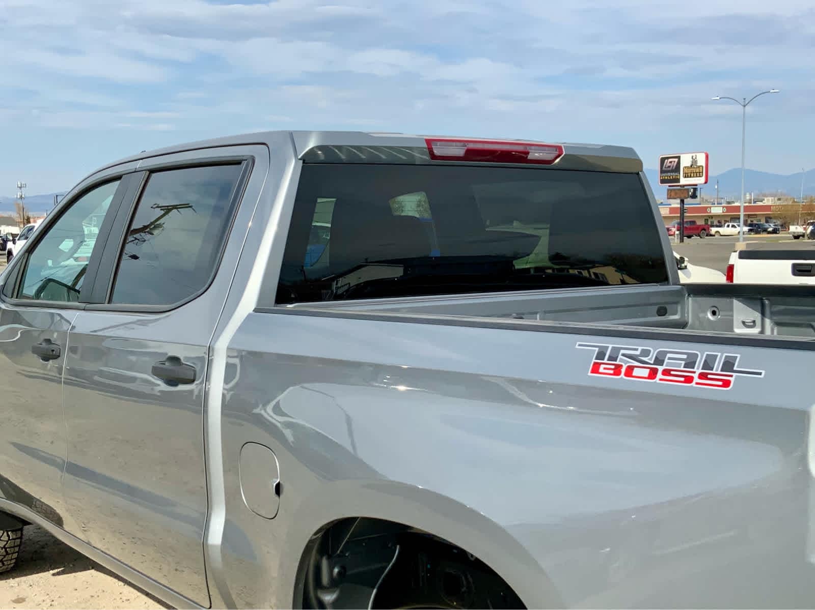 Thumbnail: 2026 Chevrolet Silverado 1500 - 13
