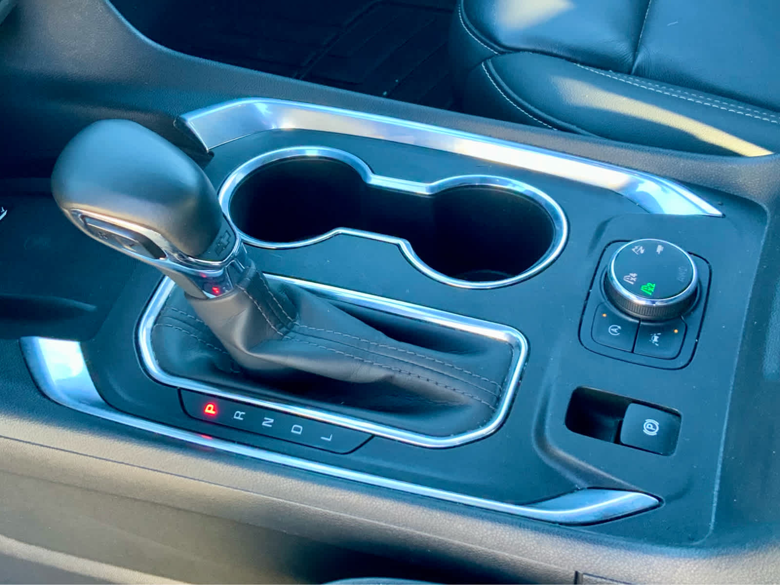 Thumbnail: 2023 Chevrolet Traverse - 49