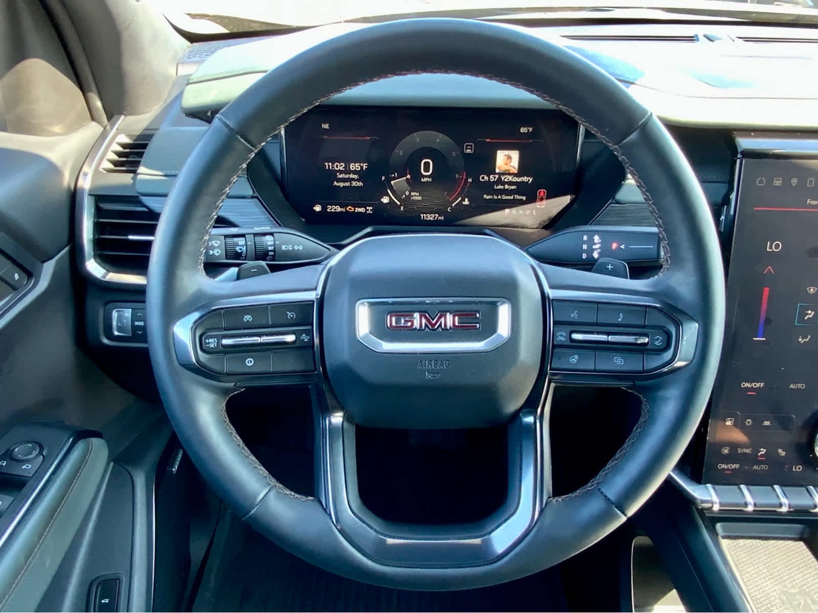 Thumbnail: 2024 GMC Acadia - 41