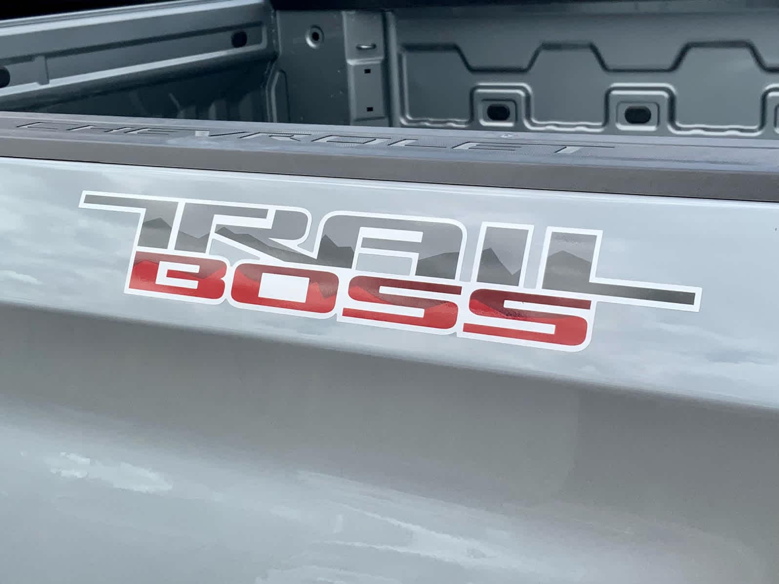 Thumbnail: 2026 Chevrolet Silverado 1500 - 23