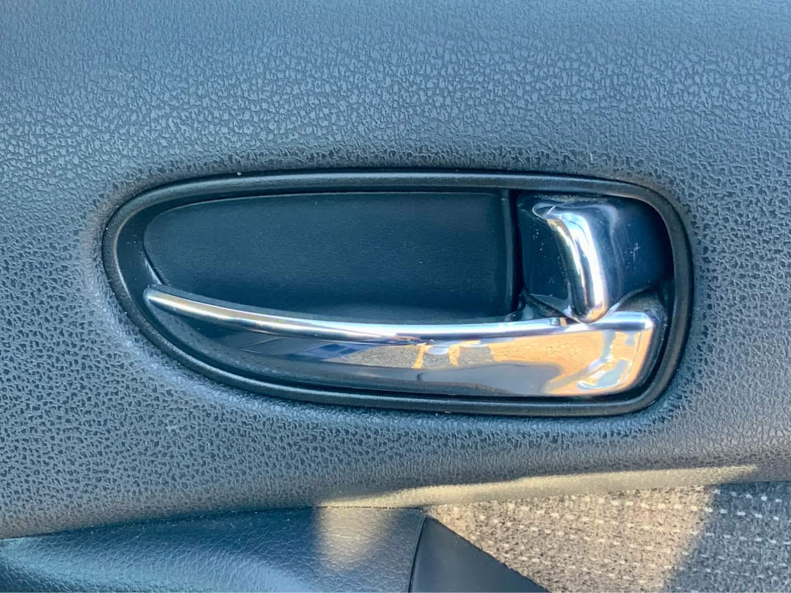 Thumbnail: 2012 Nissan Altima - 25