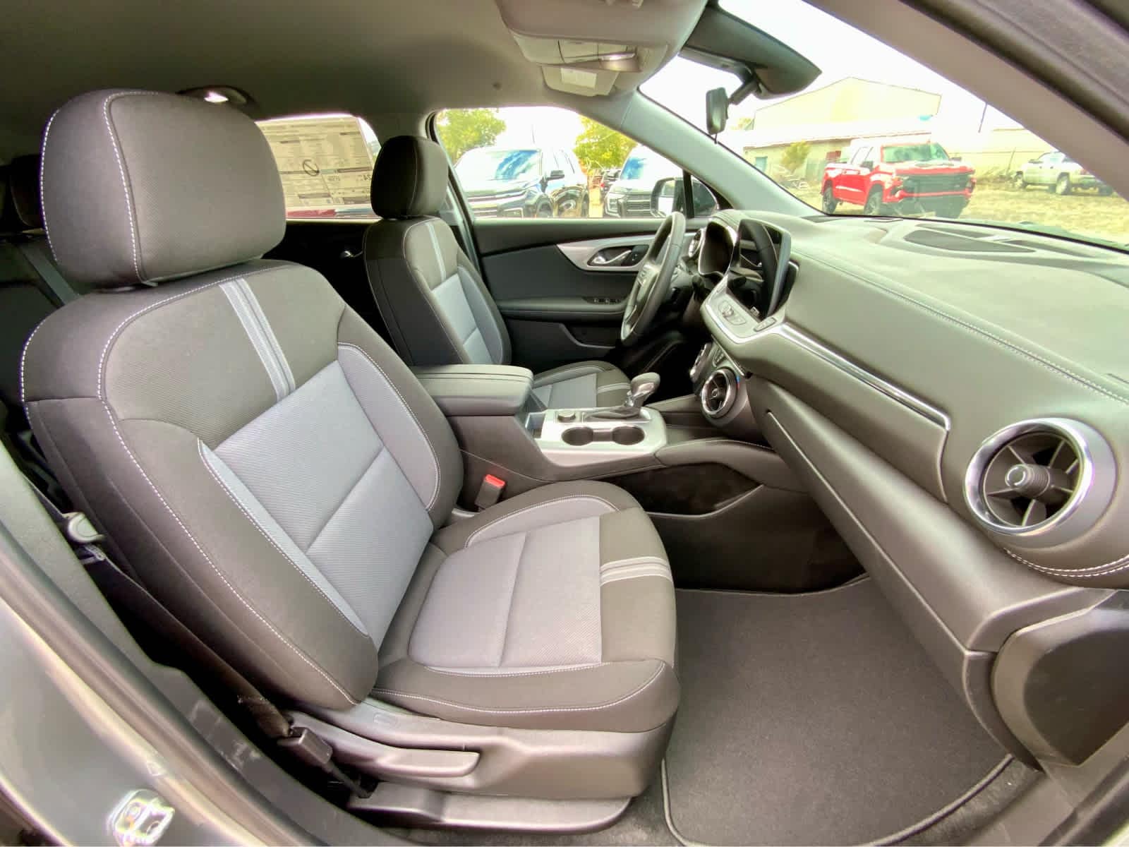 Thumbnail: 2025 Chevrolet Blazer - 26