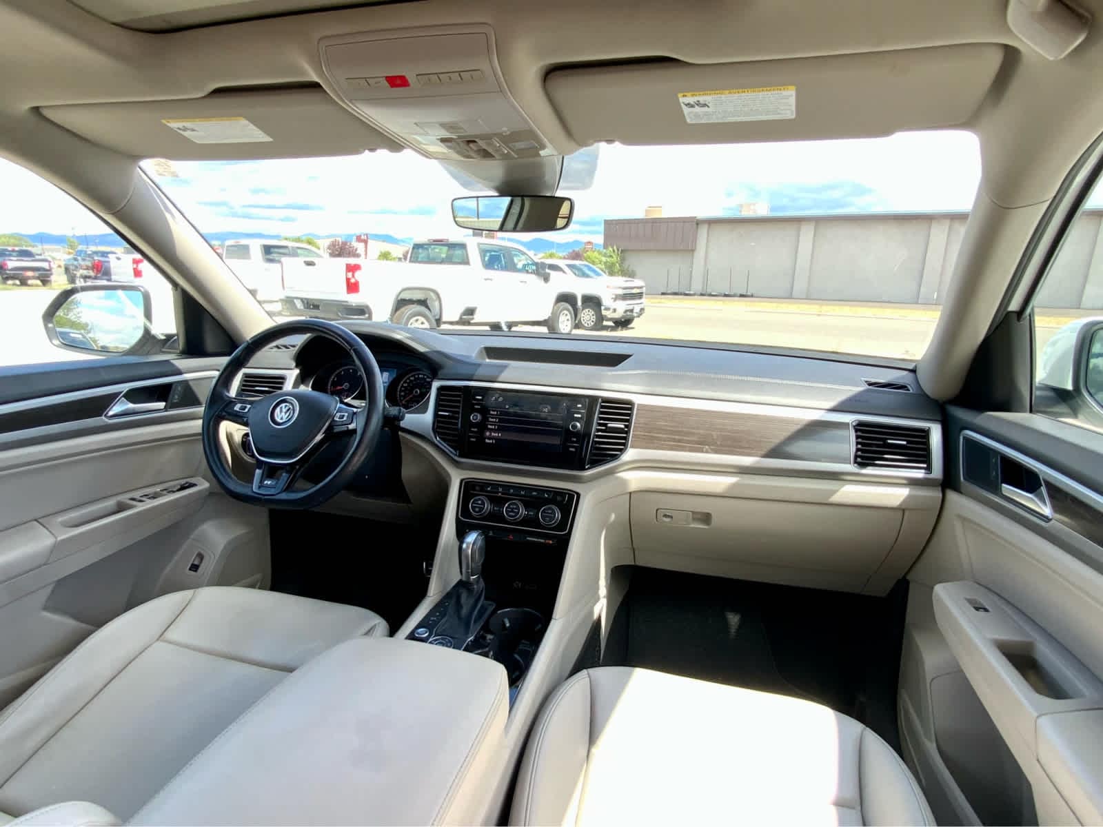 Thumbnail: 2018 Volkswagen Atlas - 37