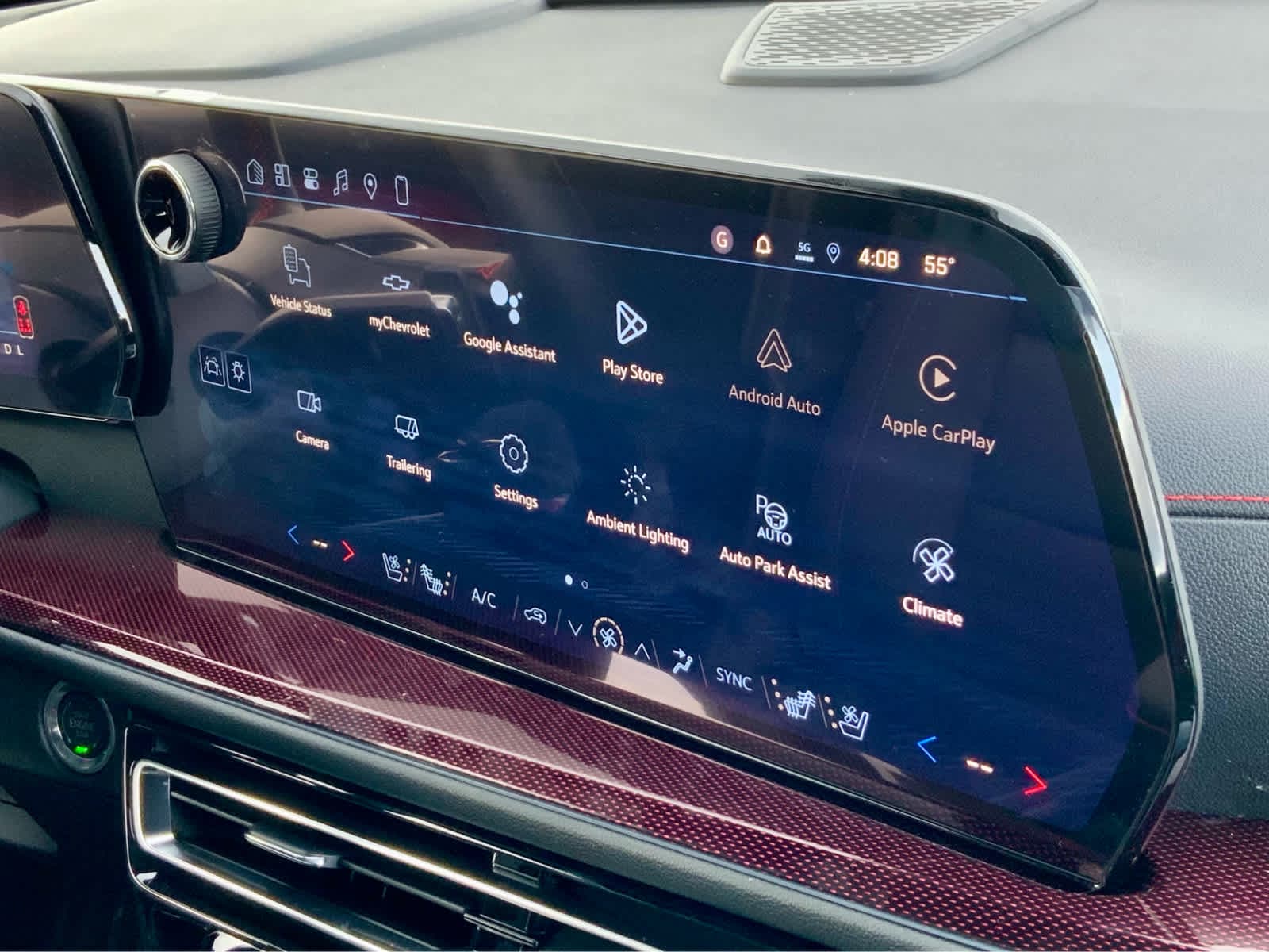 Thumbnail: 2026 Chevrolet Traverse - 48