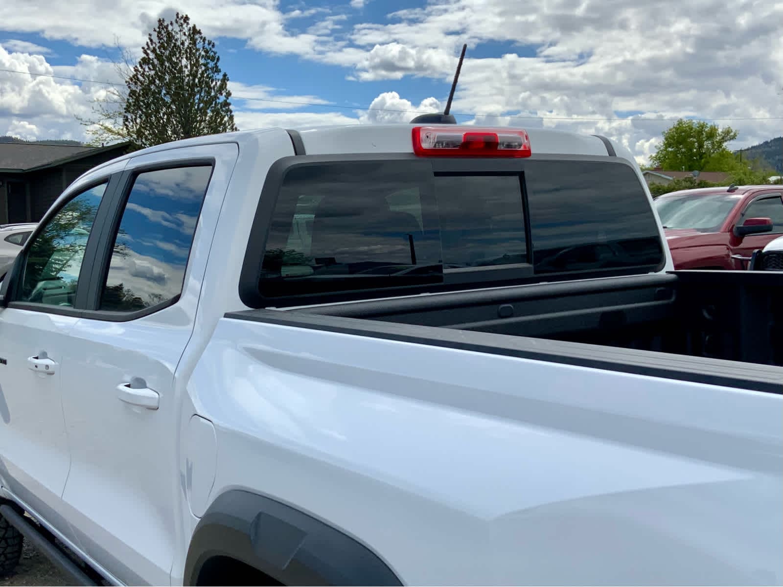Thumbnail: 2026 Chevrolet Colorado - 13