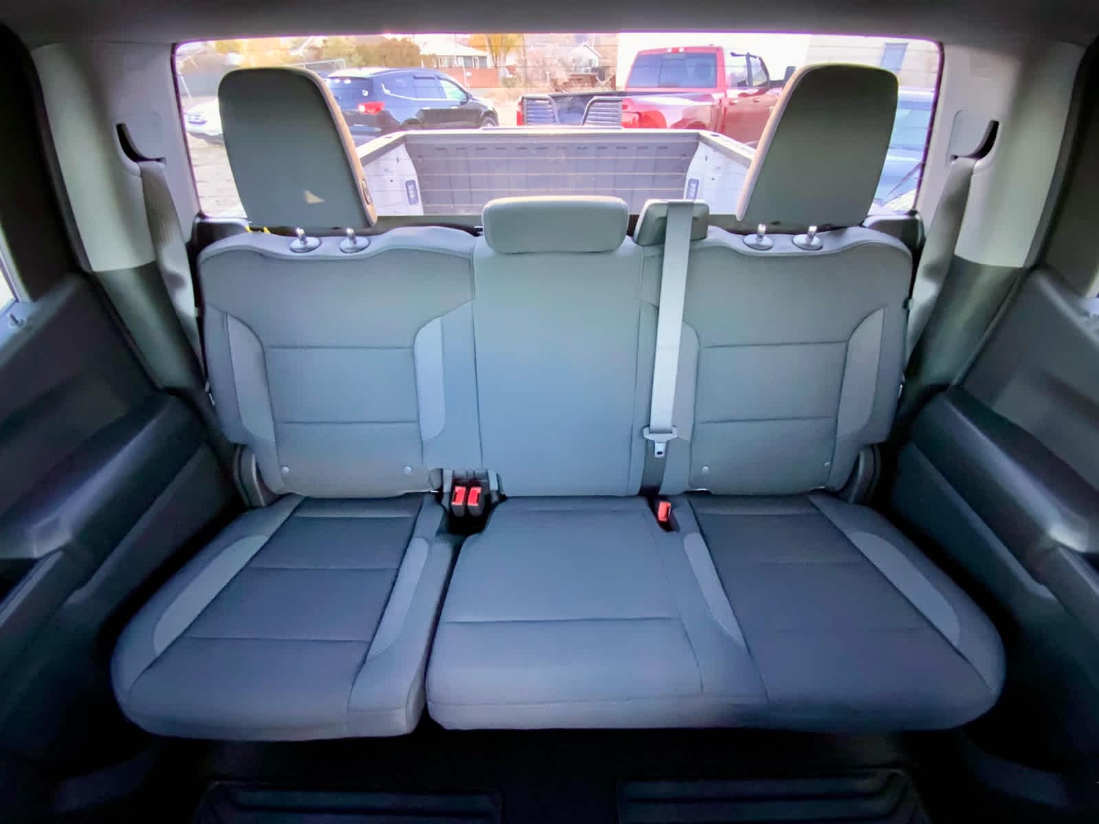 Thumbnail: 2026 Chevrolet Silverado 1500 - 32