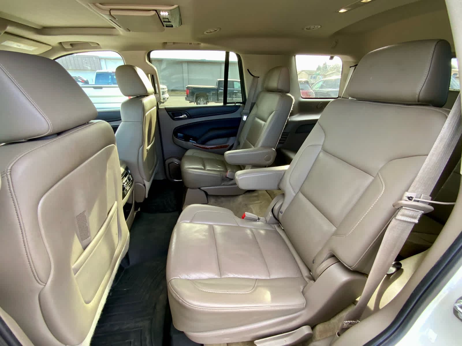 Thumbnail: 2015 Chevrolet Tahoe - 23