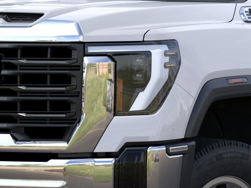 2025 GMC Sierra 3500  10