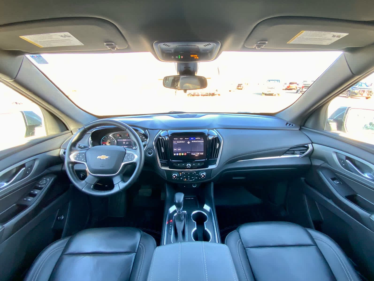 Thumbnail: 2023 Chevrolet Traverse - 35