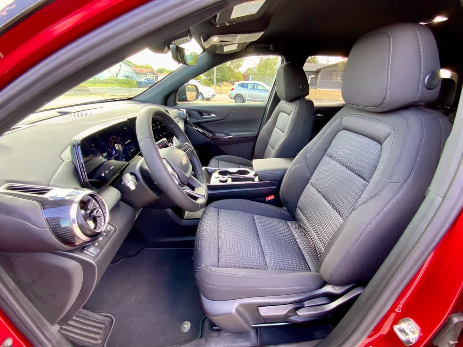 Thumbnail: 2026 Chevrolet Equinox - 25