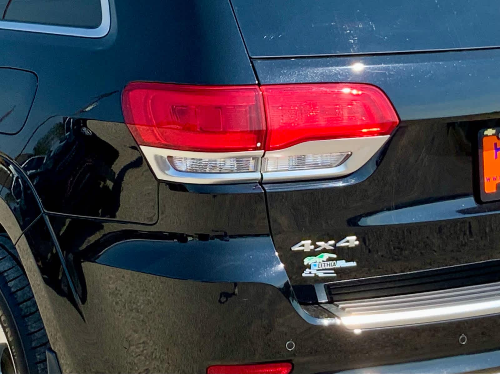 Thumbnail: 2021 Jeep Grand Cherokee - 16