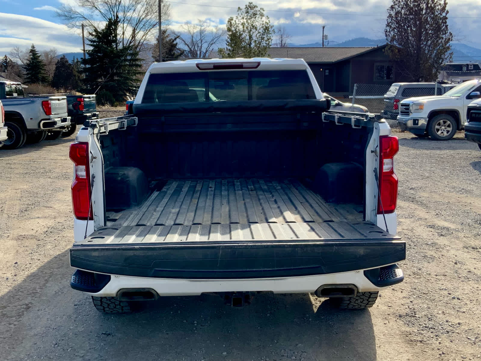 Thumbnail: 2021 Chevrolet Silverado 1500 - 23