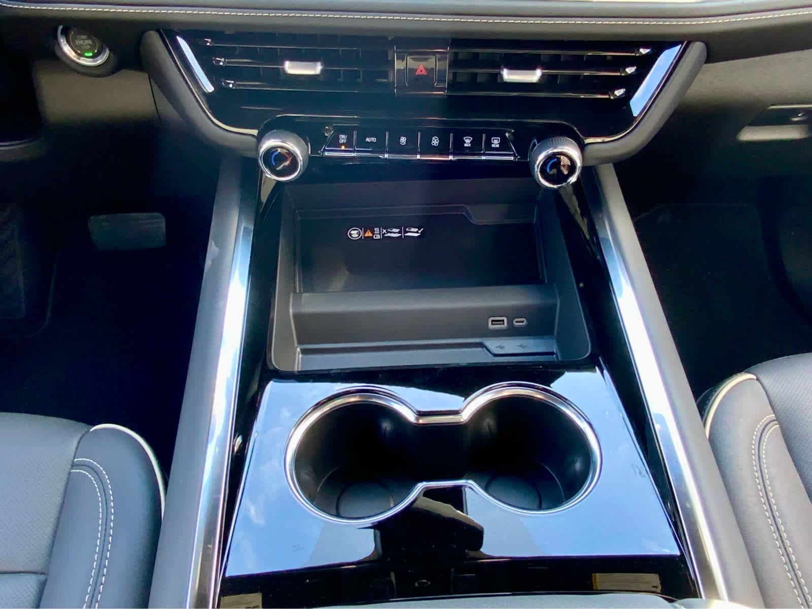 Thumbnail: 2026 Chevrolet Tahoe - 49