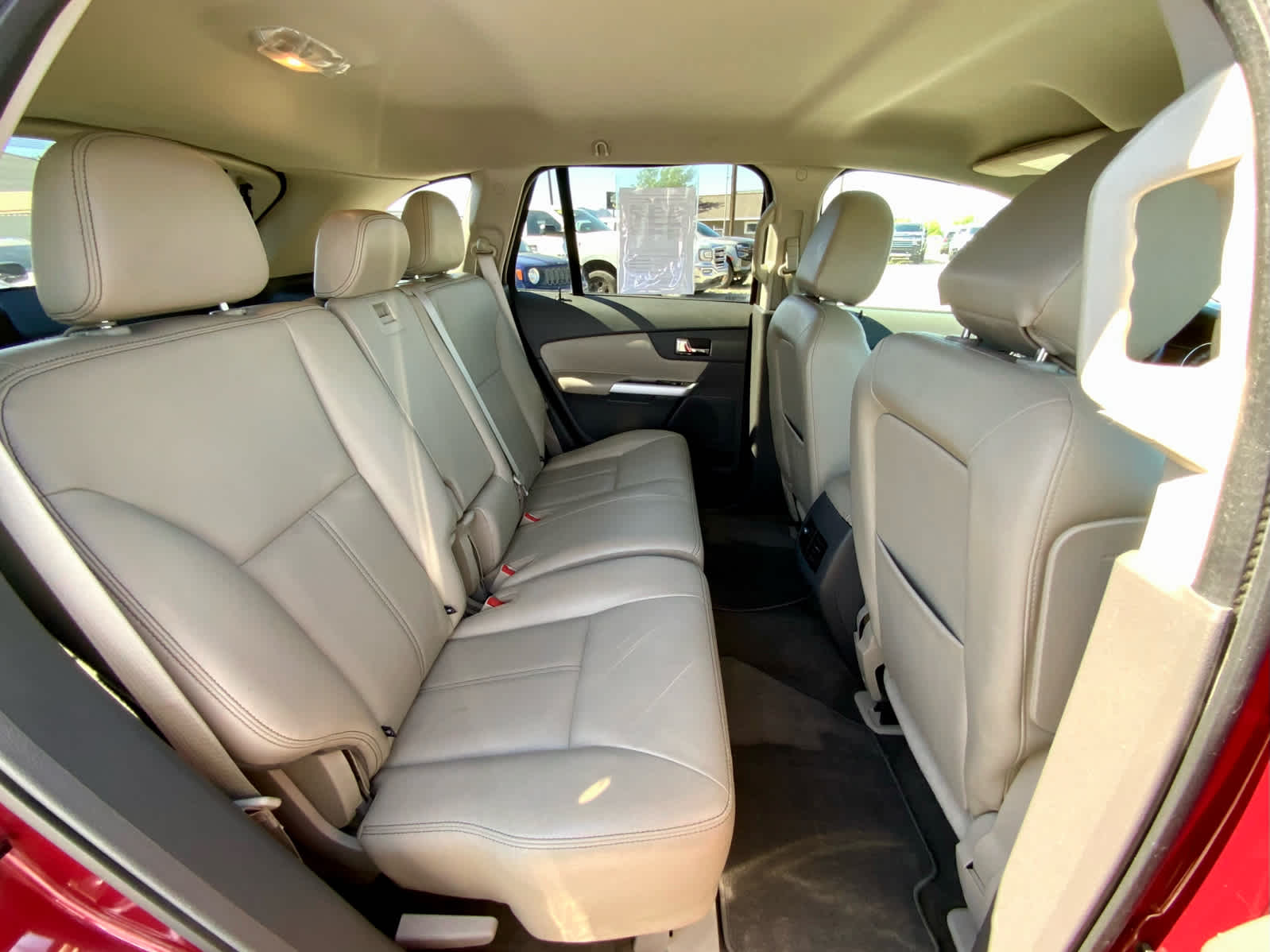 Thumbnail: 2013 Ford Edge - 23