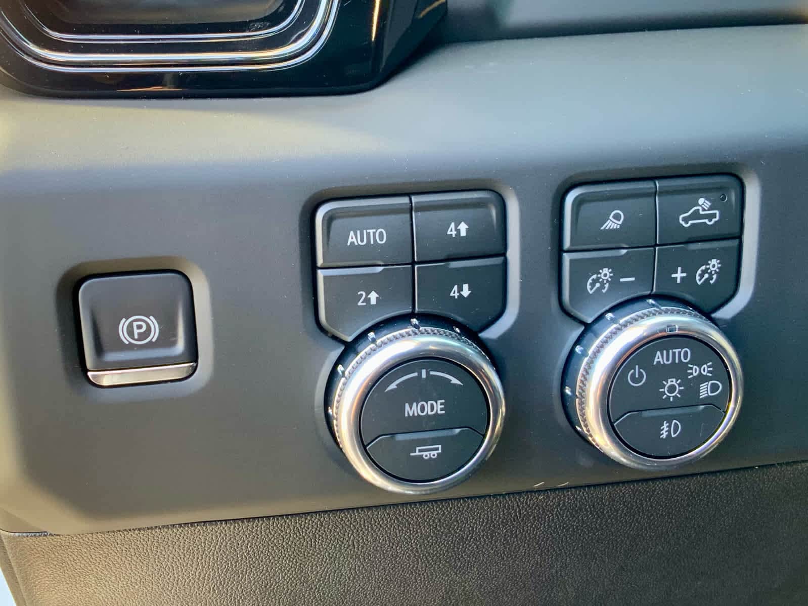 Thumbnail: 2026 GMC Sierra 2500 - 50