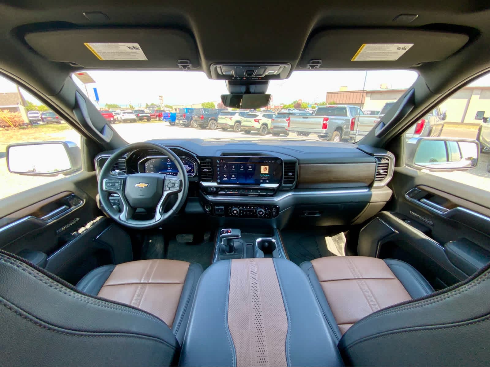 Thumbnail: 2024 Chevrolet Silverado 1500 - 35