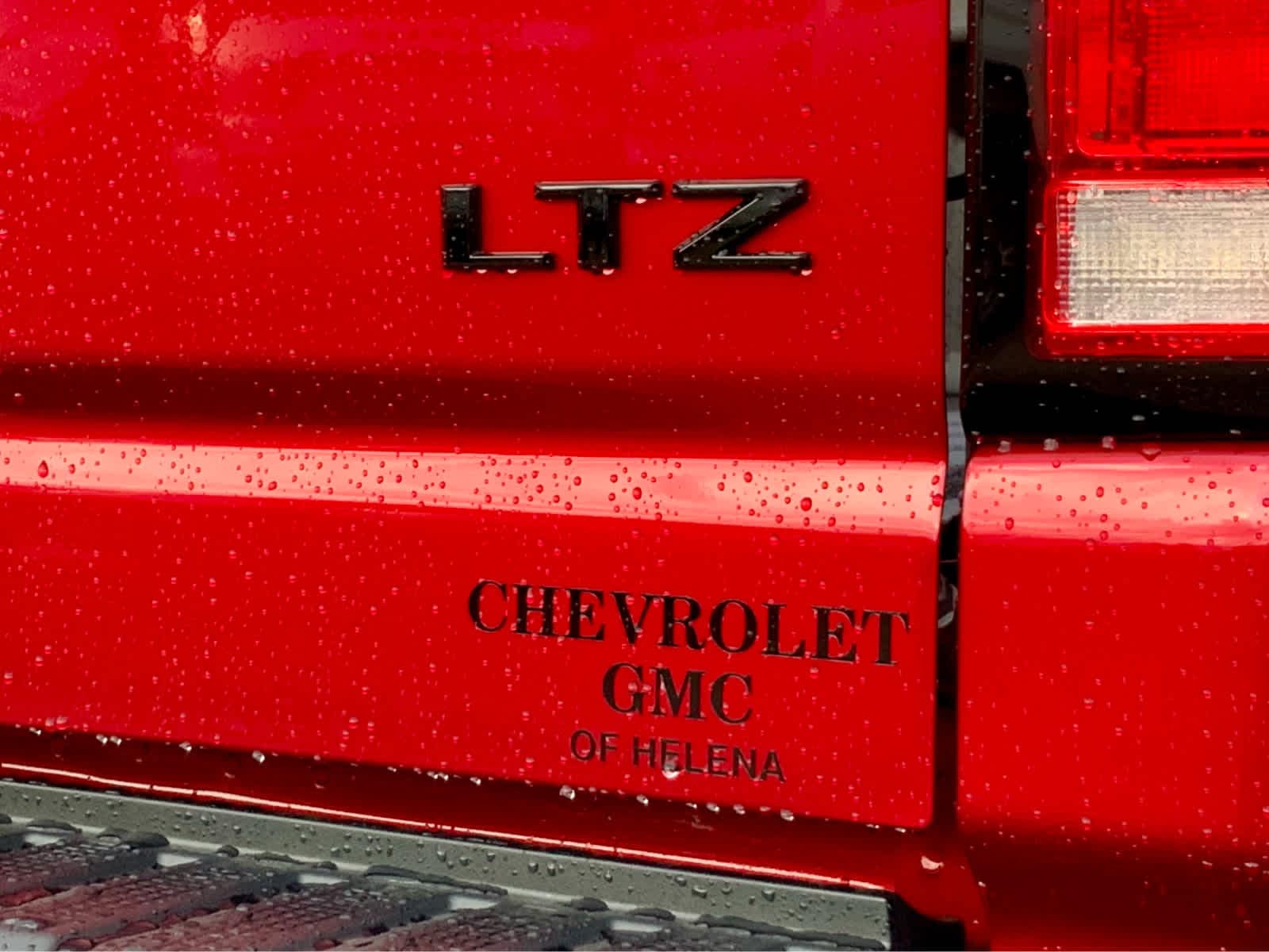 Thumbnail: 2026 Chevrolet Silverado 3500 - 32