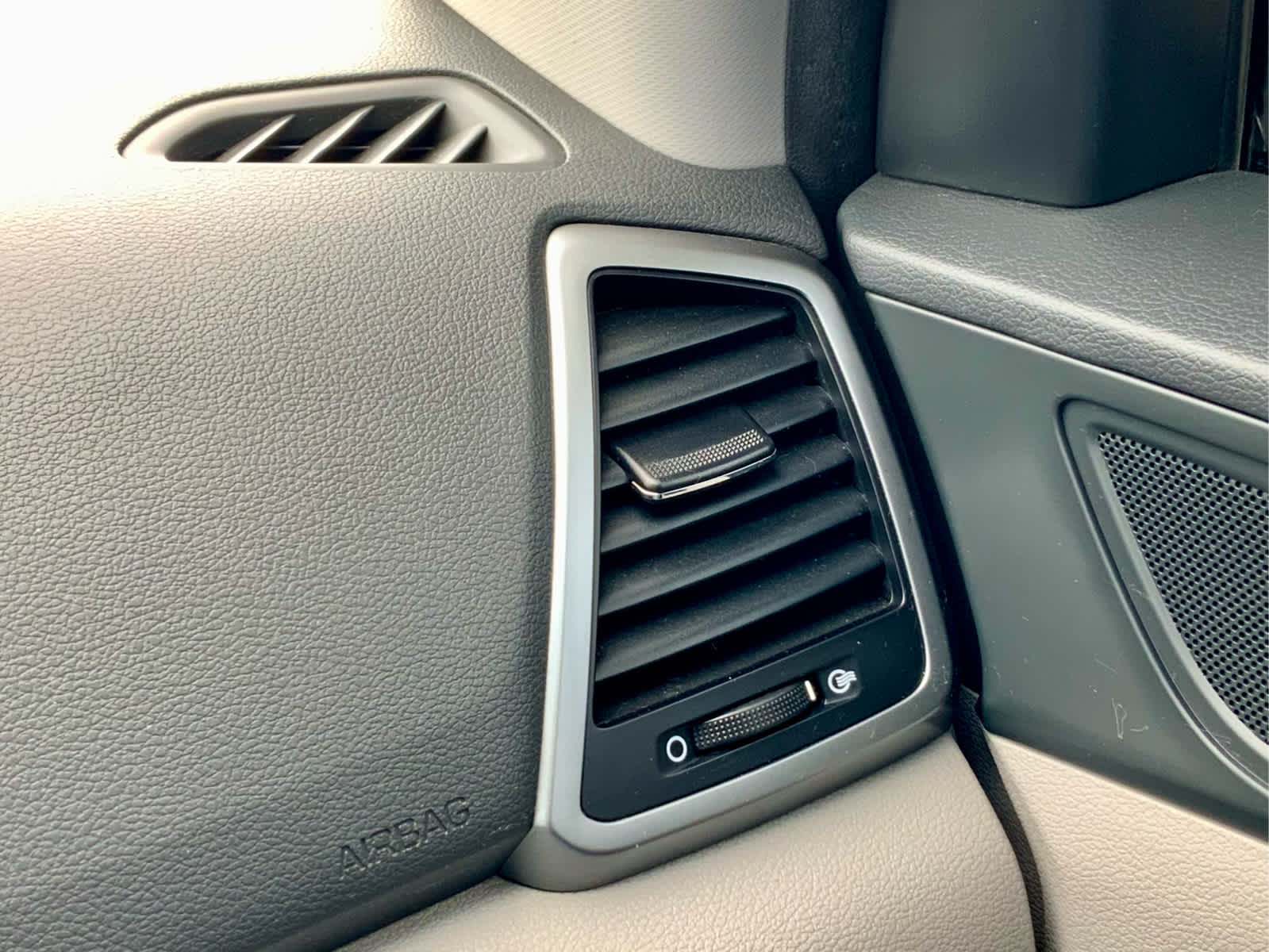 Thumbnail: 2018 Hyundai Tucson - 46