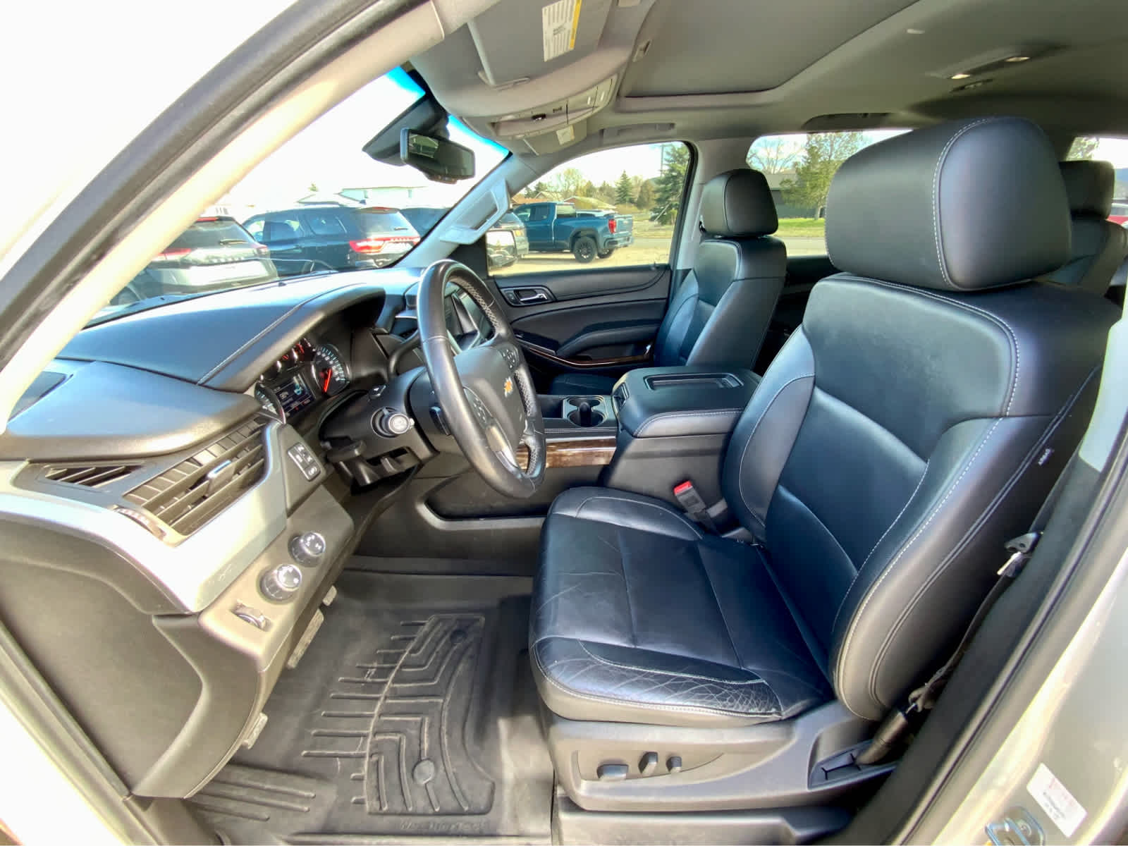 Thumbnail: 2019 Chevrolet Tahoe - 23