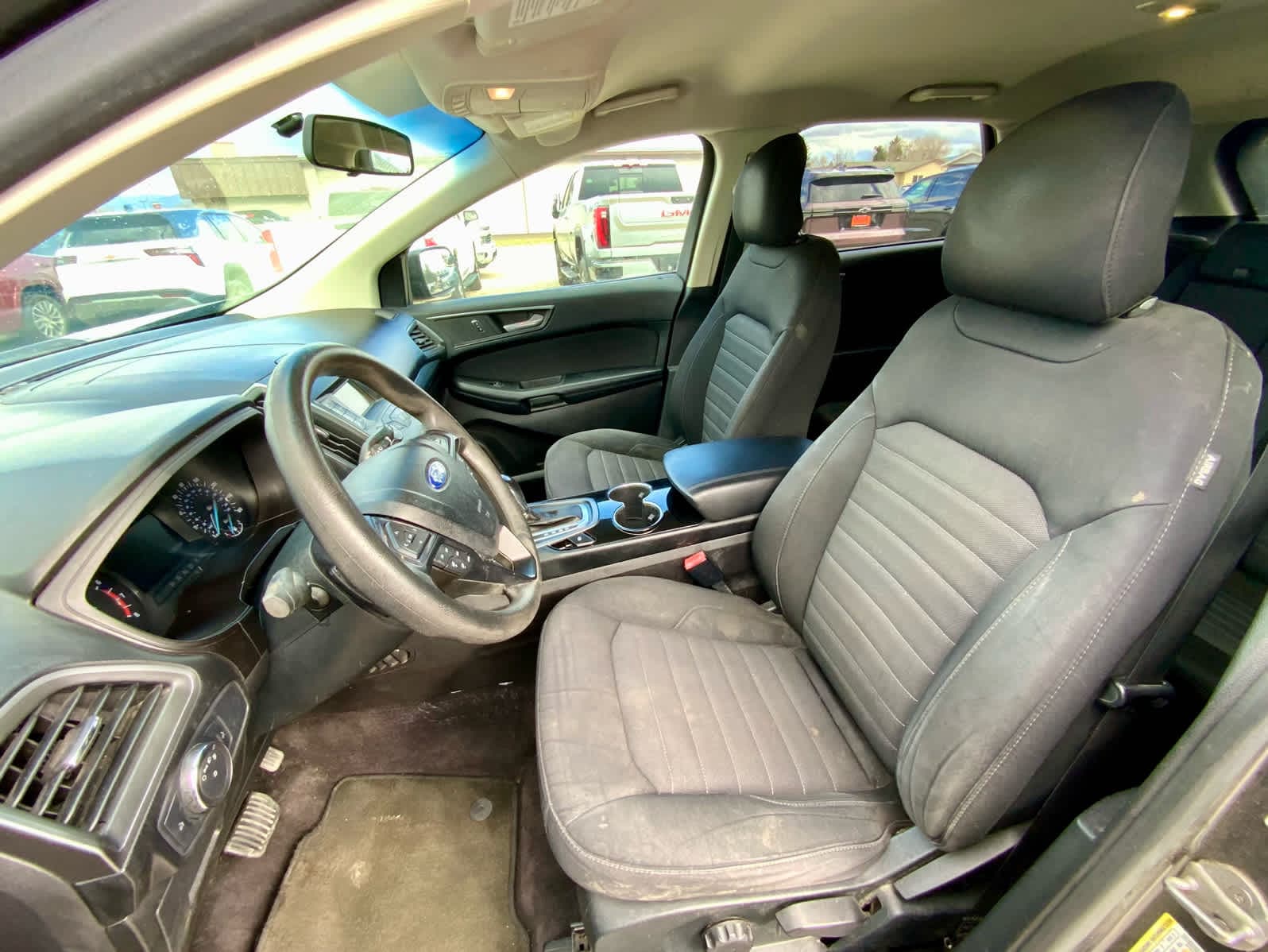 Thumbnail: 2015 Ford Edge - 19