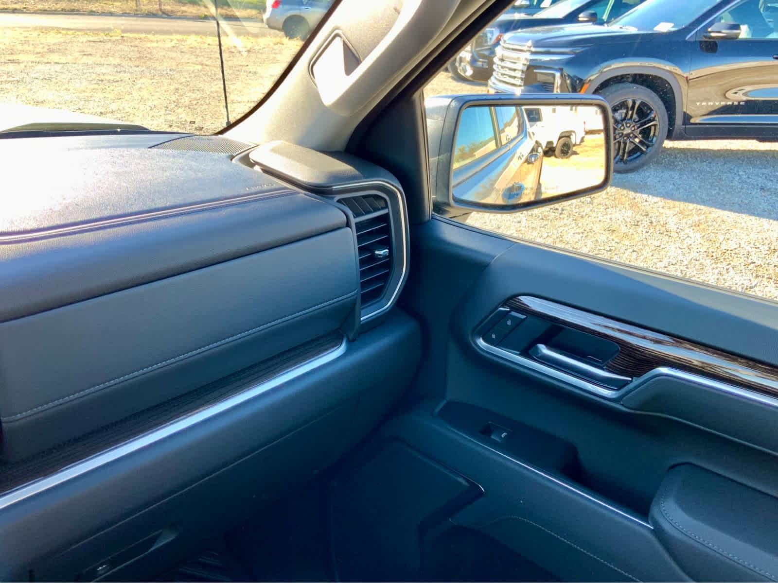 Thumbnail: 2026 GMC Sierra 1500 - 40