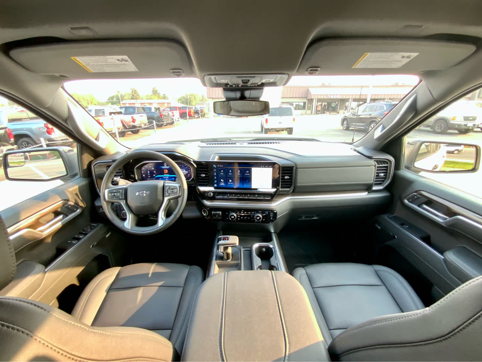 Thumbnail: 2026 Chevrolet Silverado 1500 - 33