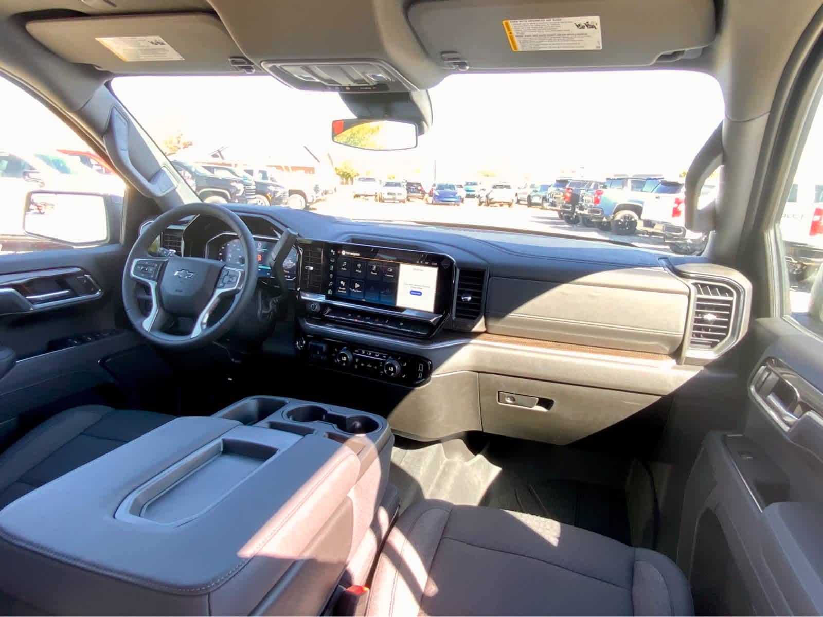 Thumbnail: 2026 Chevrolet Silverado 1500 - 38