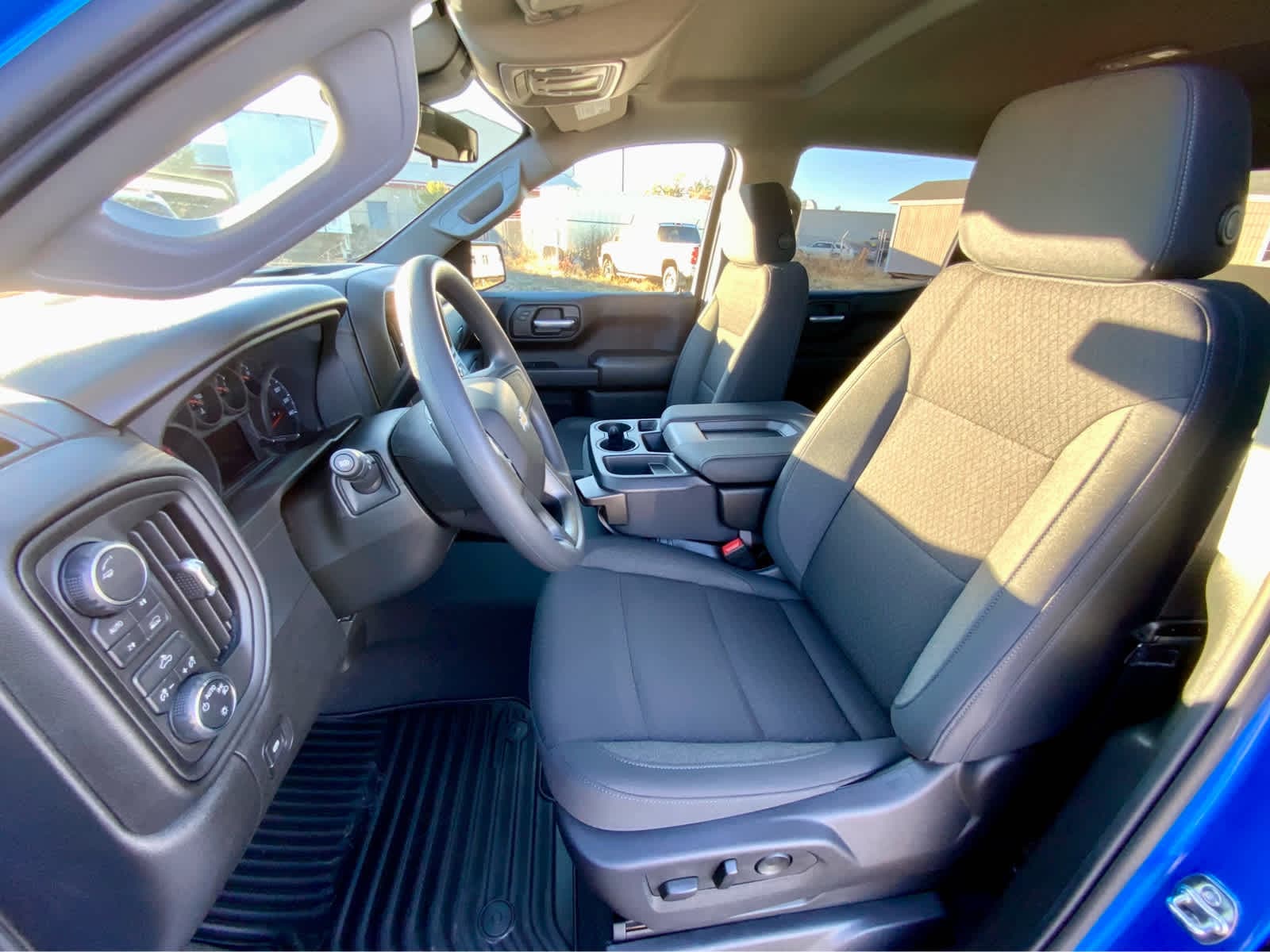 Thumbnail: 2026 Chevrolet Silverado 1500 - 24