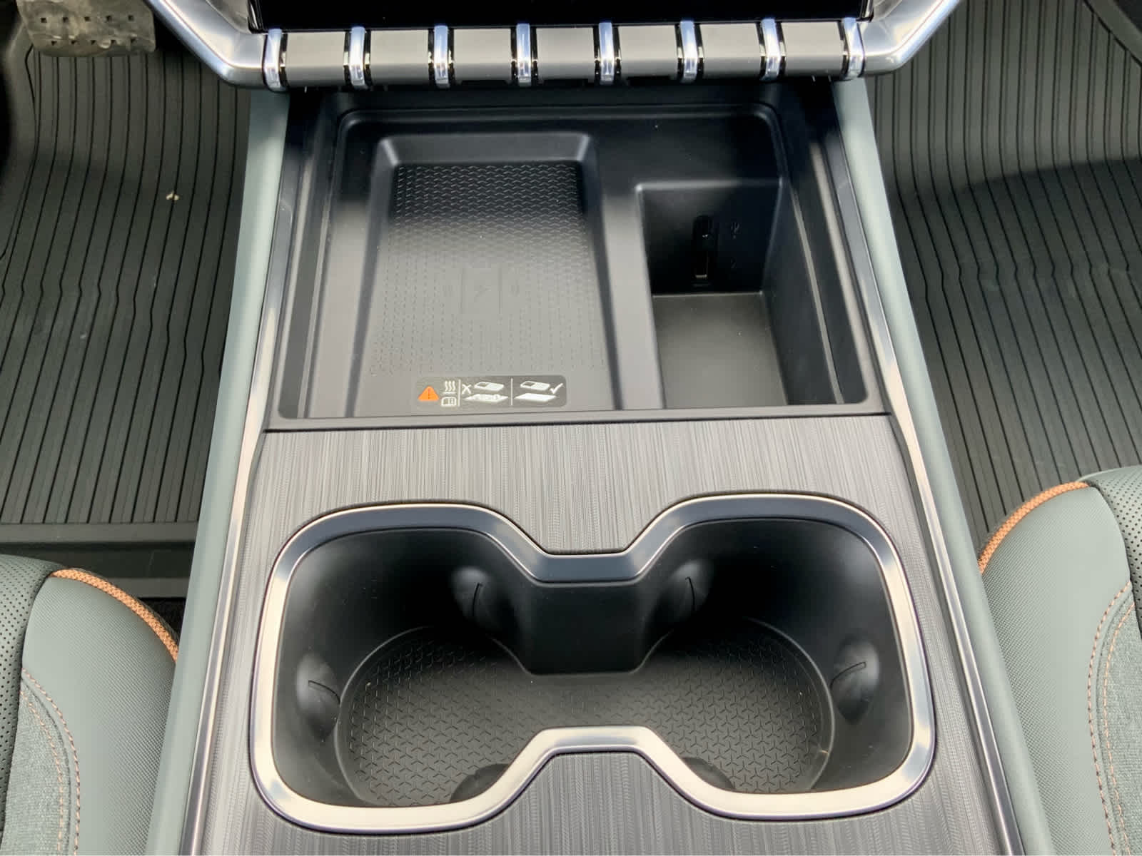 Thumbnail: 2026 GMC Acadia - 45