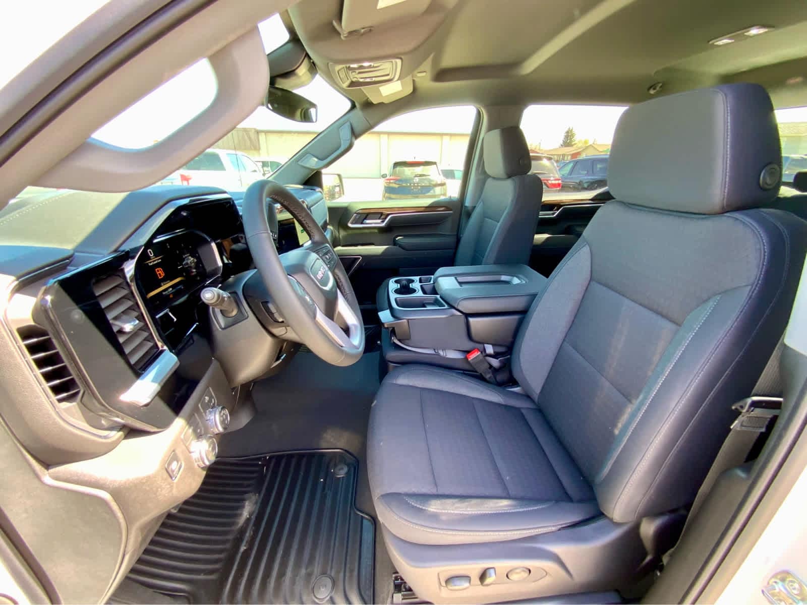 Thumbnail: 2026 GMC Sierra 1500 - 24