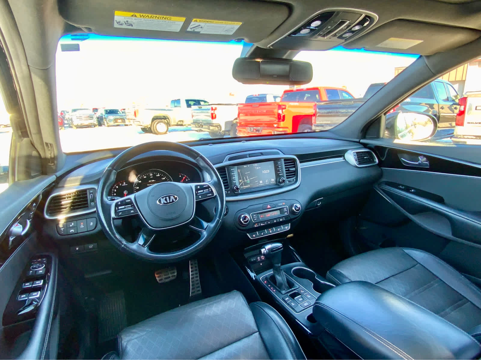 Thumbnail: 2019 Kia Sorento - 32