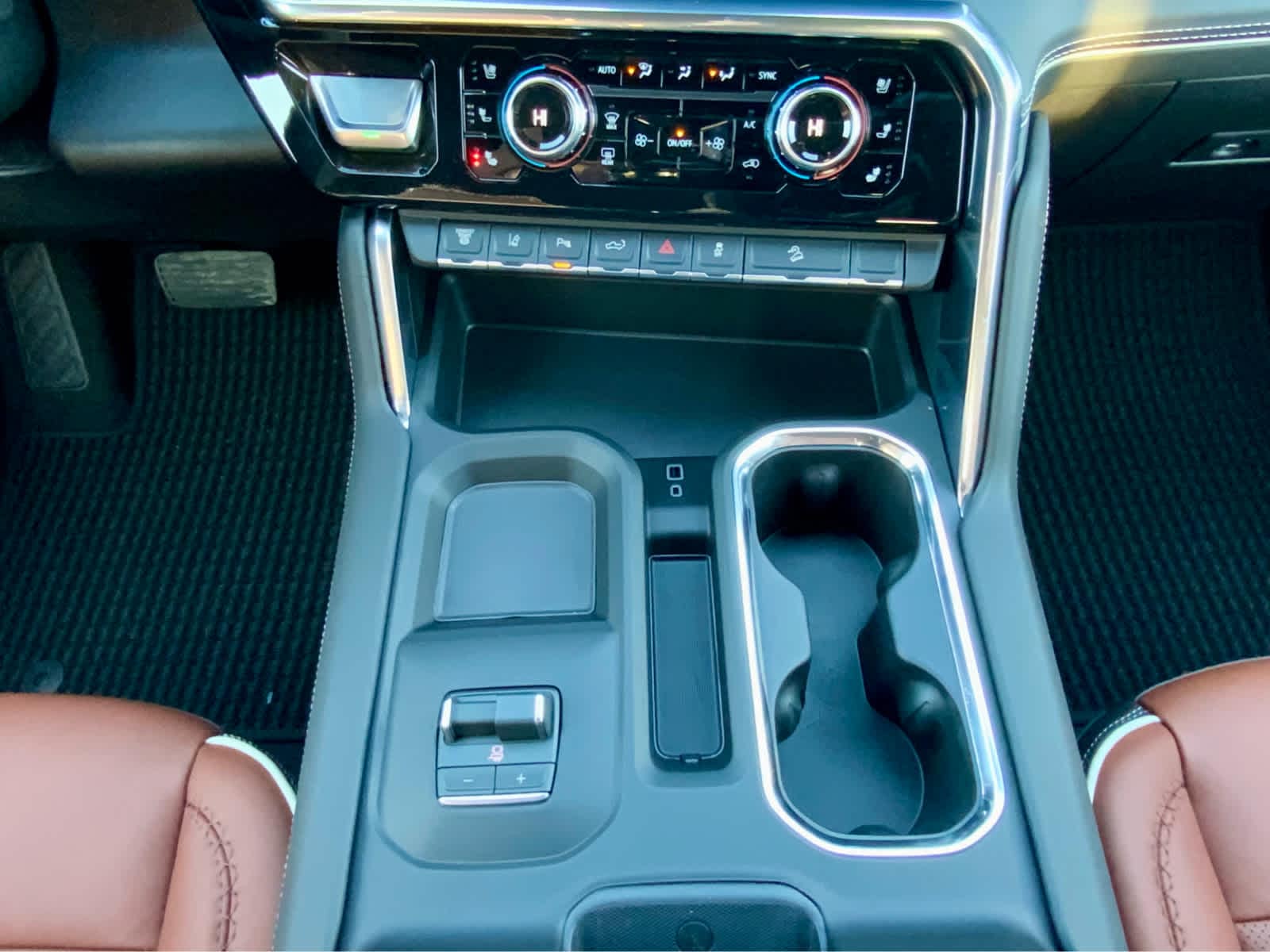 Thumbnail: 2026 GMC Sierra 2500 - 46