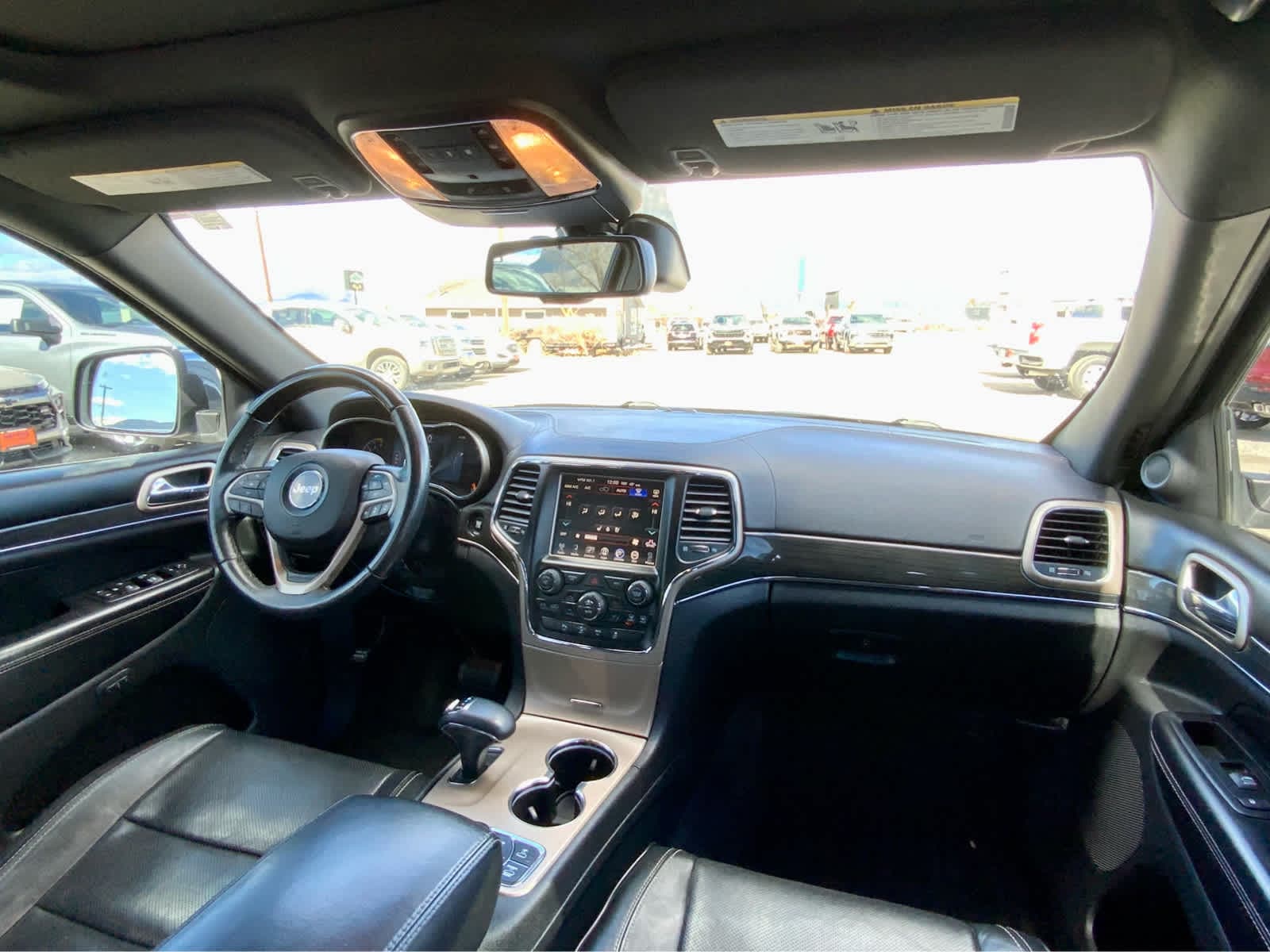 Thumbnail: 2015 Jeep Grand Cherokee - 34