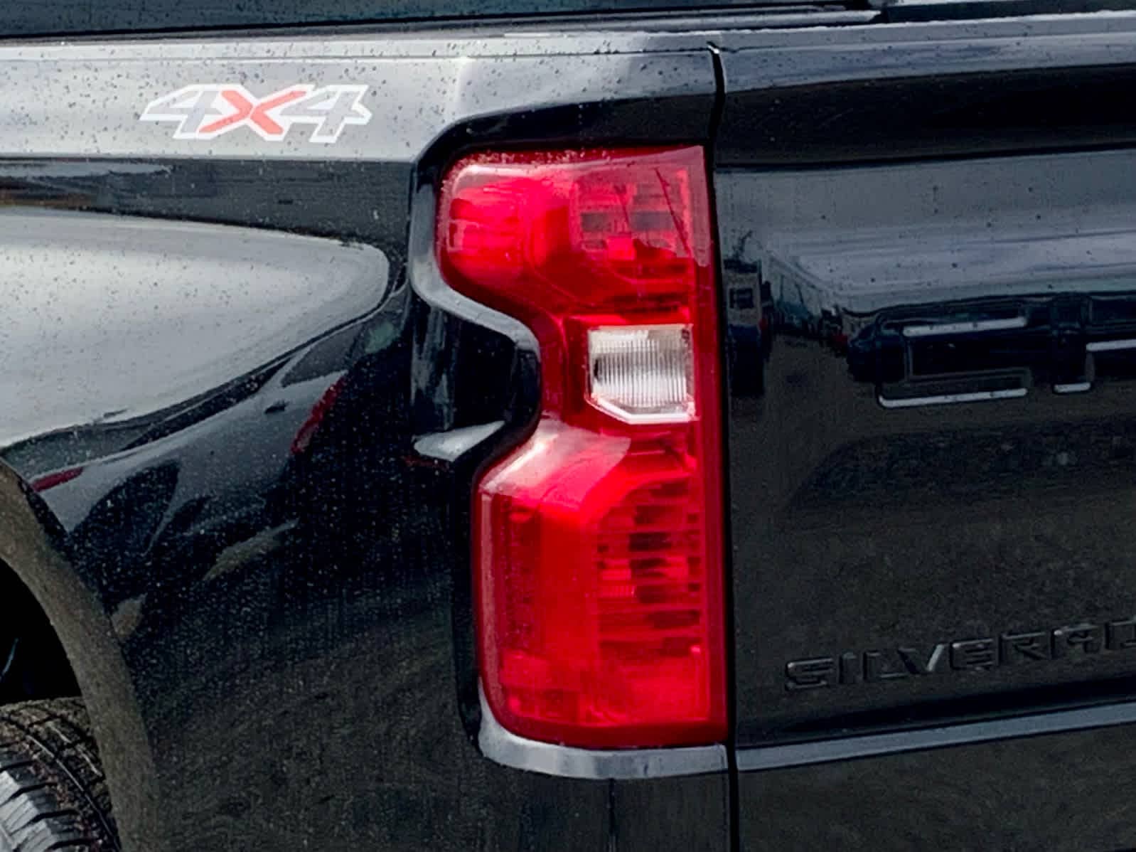 Thumbnail: 2026 Chevrolet Silverado 1500 - 18