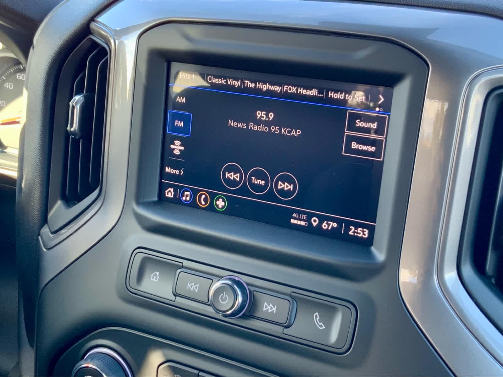 Thumbnail: 2026 Chevrolet Silverado 1500 - 50