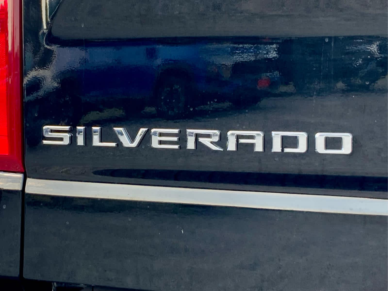 Thumbnail: 2026 Chevrolet Silverado 1500 - 26