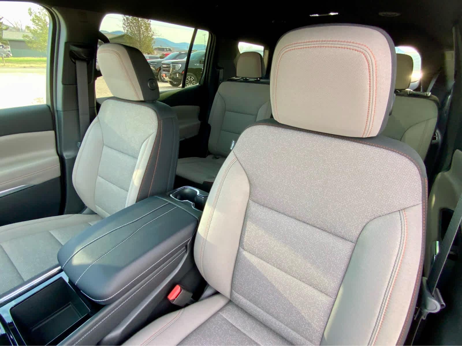 Thumbnail: 2026 Chevrolet Traverse - 26