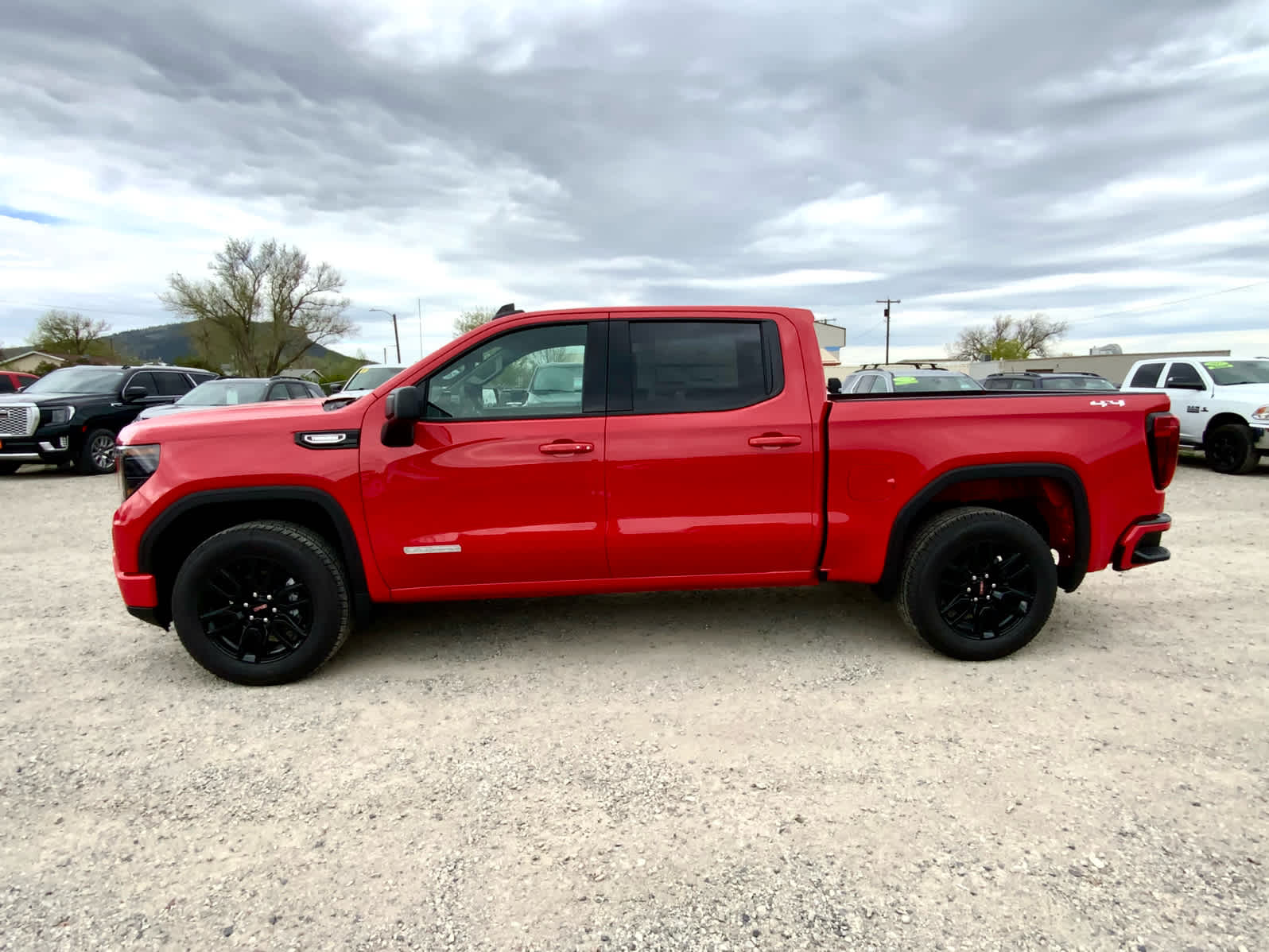 Thumbnail: 2026 GMC Sierra 1500 - 2