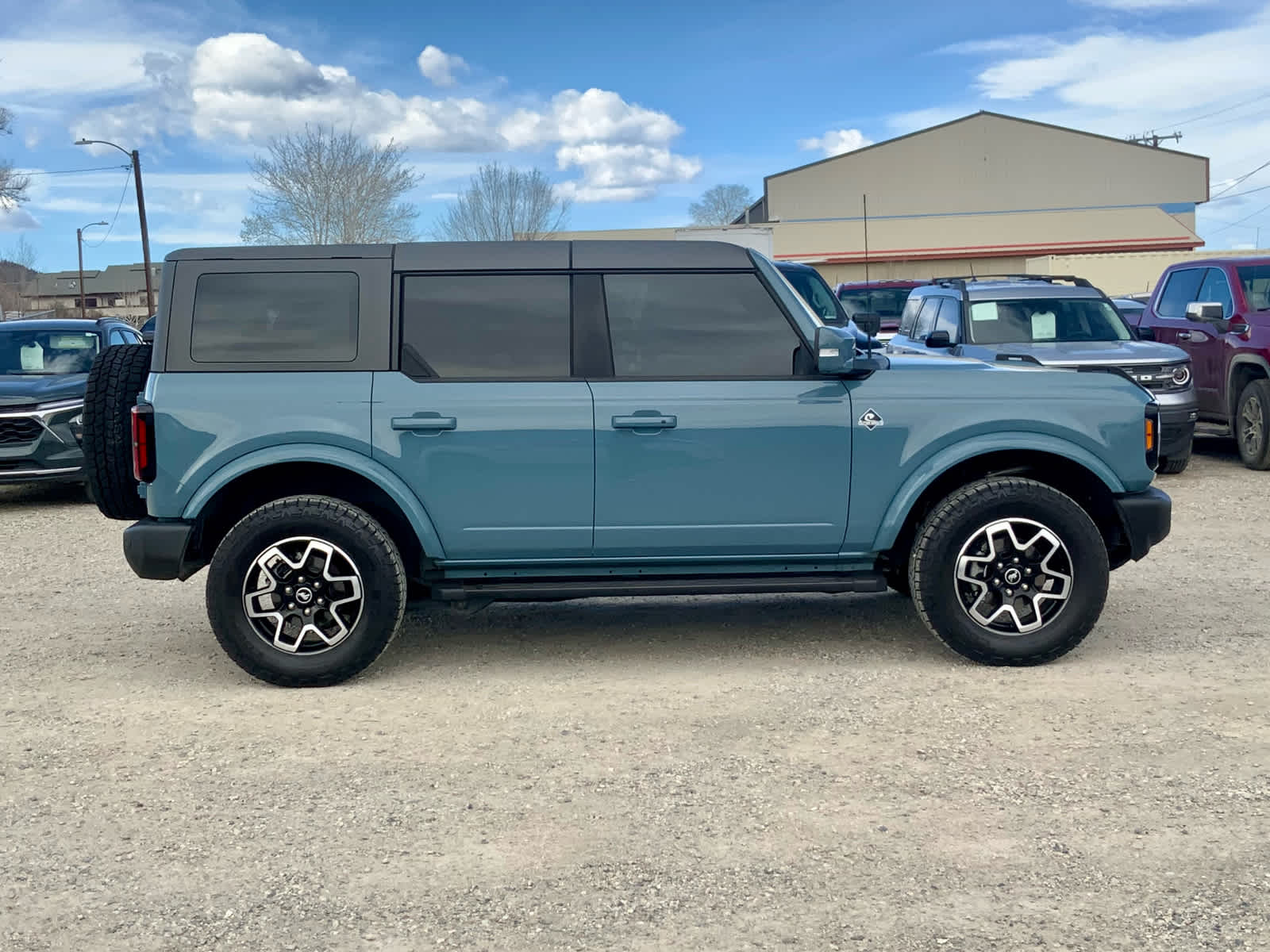 Thumbnail: 2023 Ford Bronco - 6