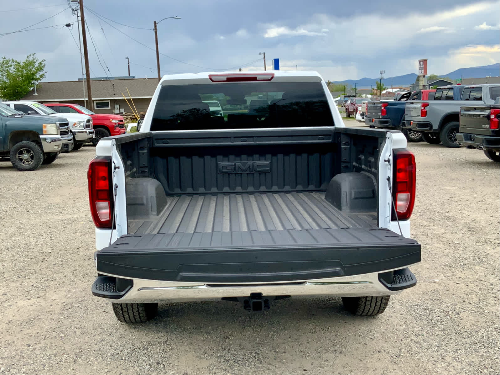 Thumbnail: 2026 GMC Sierra 1500 - 23